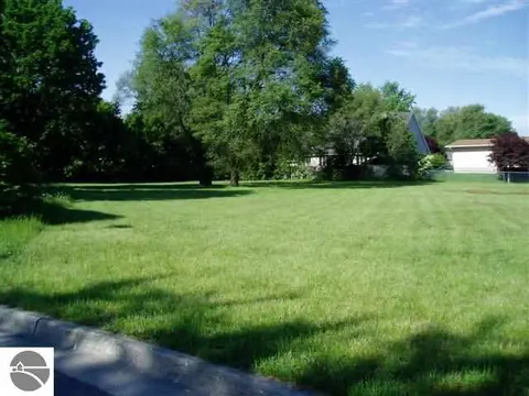 3 Patrick Court, Mount Pleasant MI 48858 photo 4