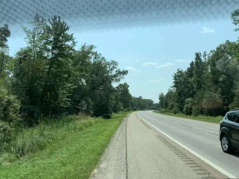 -0- S Huron, Au Gres MI 48703 photo 5