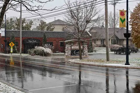 411 W Broadway Street, Mount Pleasant MI 48858 photo 5