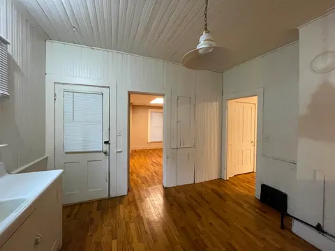 415 S Franklin, Mount Pleasant MI 48858 photo 4