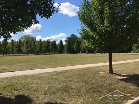 #5 Sawmill Creek Trail, Saginaw MI 48603 photo 2