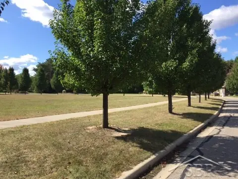 #5 Sawmill Creek Trail, Saginaw MI 48603 photo 3