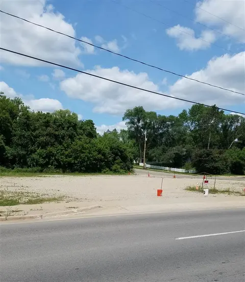 700 W Cedar Avenue, Gladwin MI 48624 photo 1