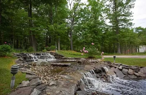 5715 County Kerry Drive, Caseville MI 48725 photo 3