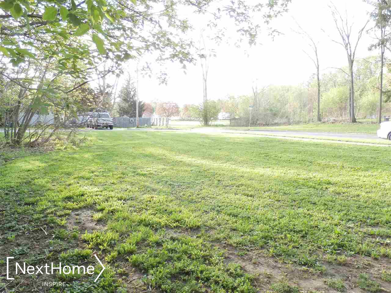 942 Division Street, Owosso MI 48867 photo 1