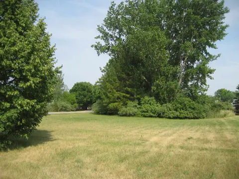 2453 Copper Creek Drive, Bay City MI 48706 photo 4