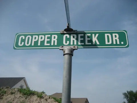2453 Copper Creek Drive, Bay City MI 48706 photo 5