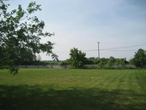 2383 Copper Creek Drive, Bay City MI 48706 photo 4