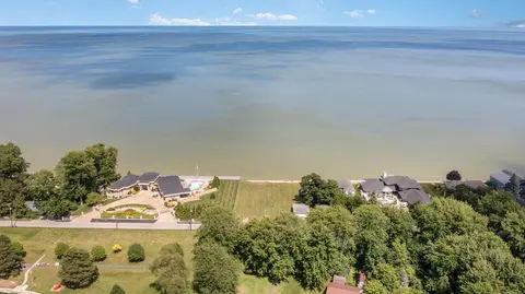 643 South Linwood Beach Road, Linwood MI 48634 photo 2