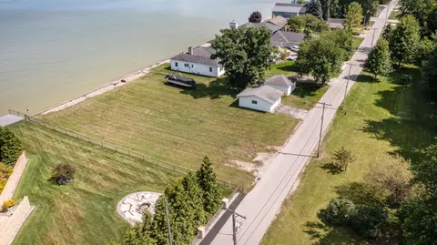 643 South Linwood Beach Road, Linwood MI 48634 photo 3