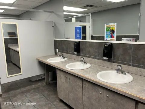 430 W Isabella Road, Midland MI 48640 photo 5