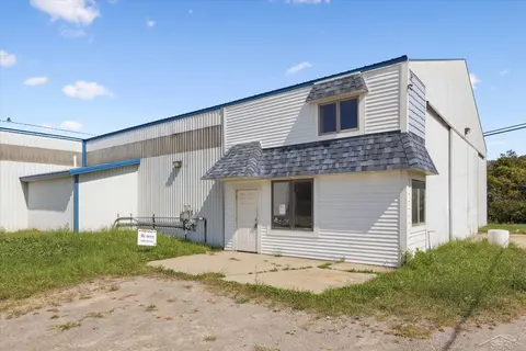 683 River Road, Bay City MI 48708 photo 5