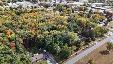 N Fourth Street, Chesaning MI 48616 photo 3