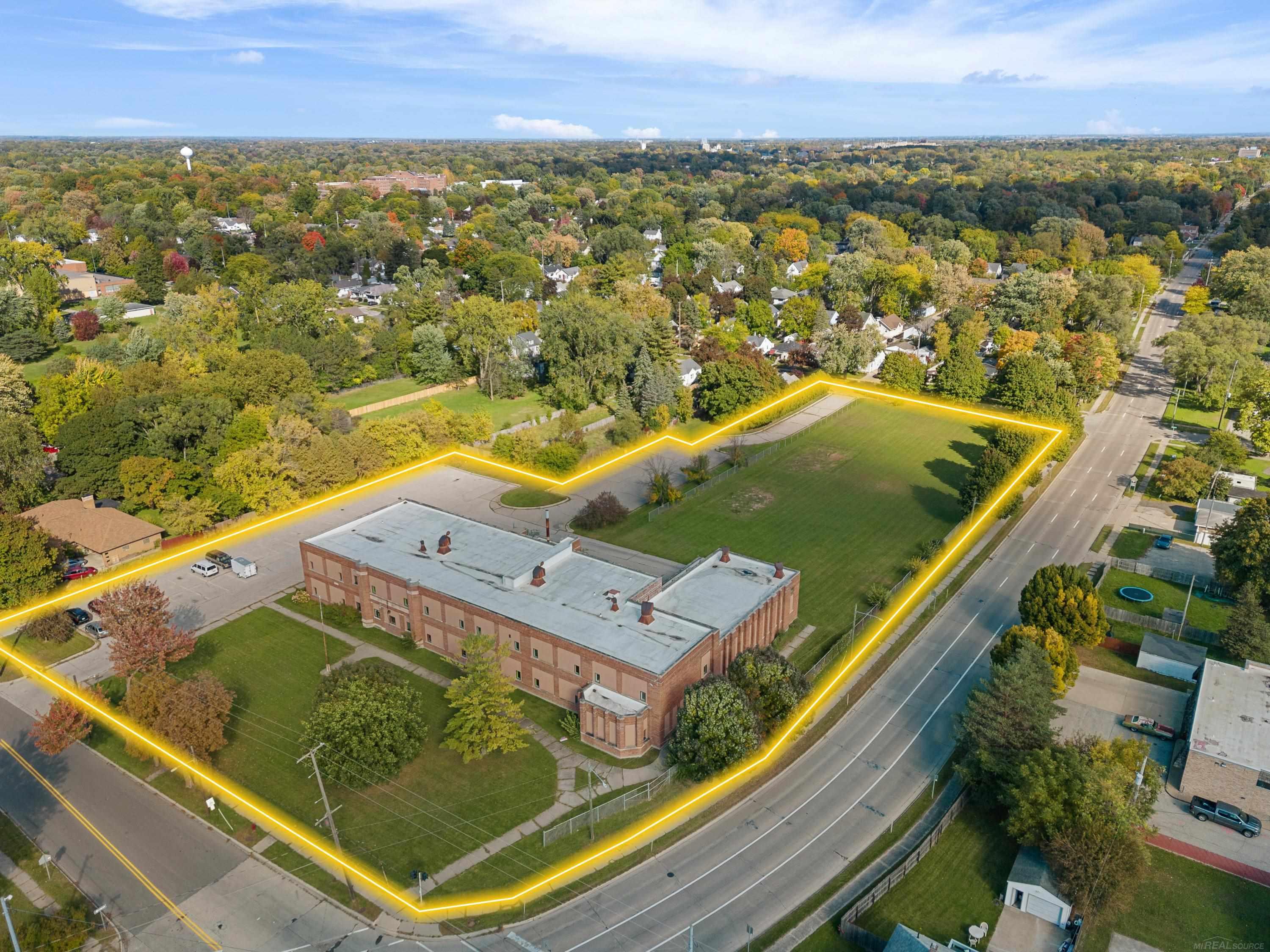 2138 N Carolina Street, Saginaw MI 48602 photo 1