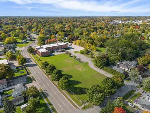2138 N Carolina Street, Saginaw MI 48602 photo 2