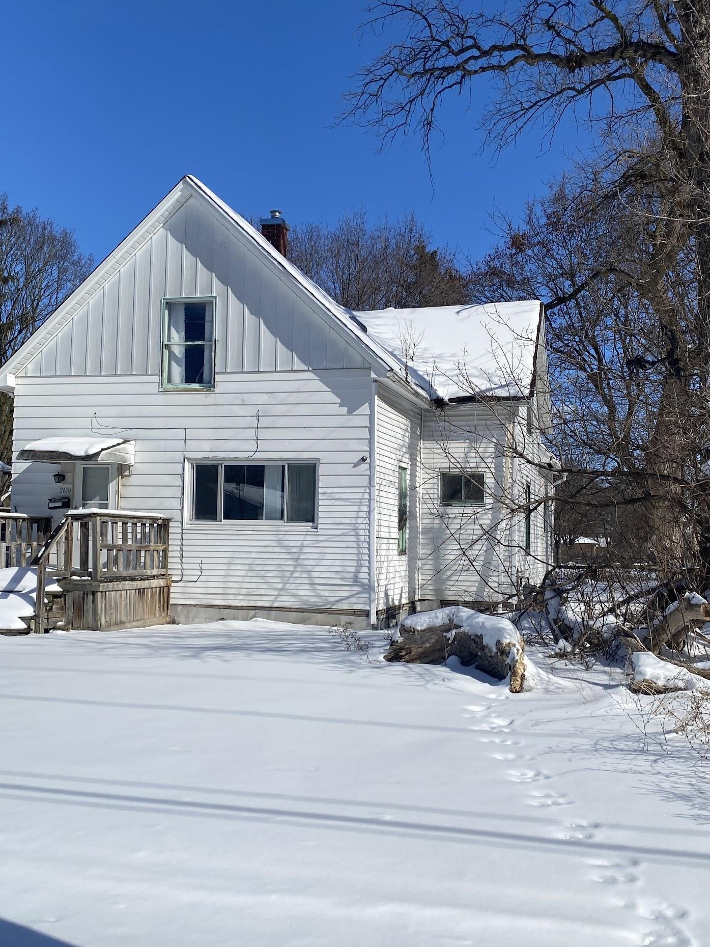 2610 S Jefferson Avenue, Saginaw MI 48601-3828 photo 1