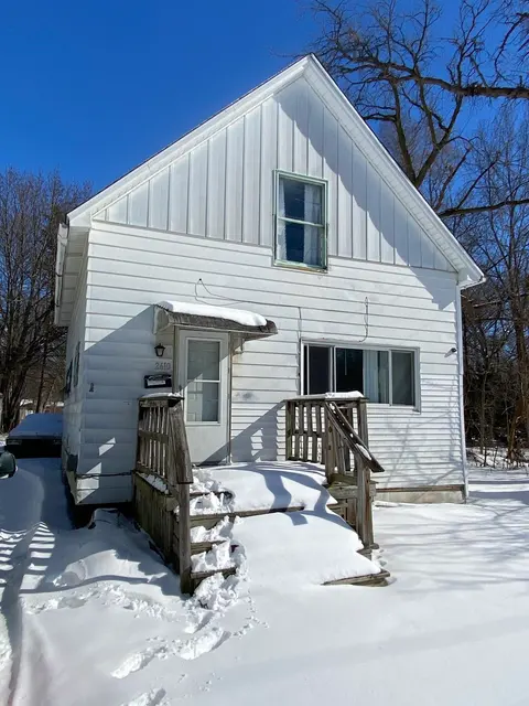 2610 S Jefferson Avenue, Saginaw MI 48601-3828 photo 2