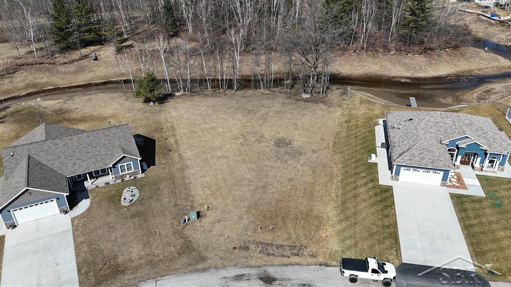 863 E Shoreline Drive, Hope MI 48628 photo 1