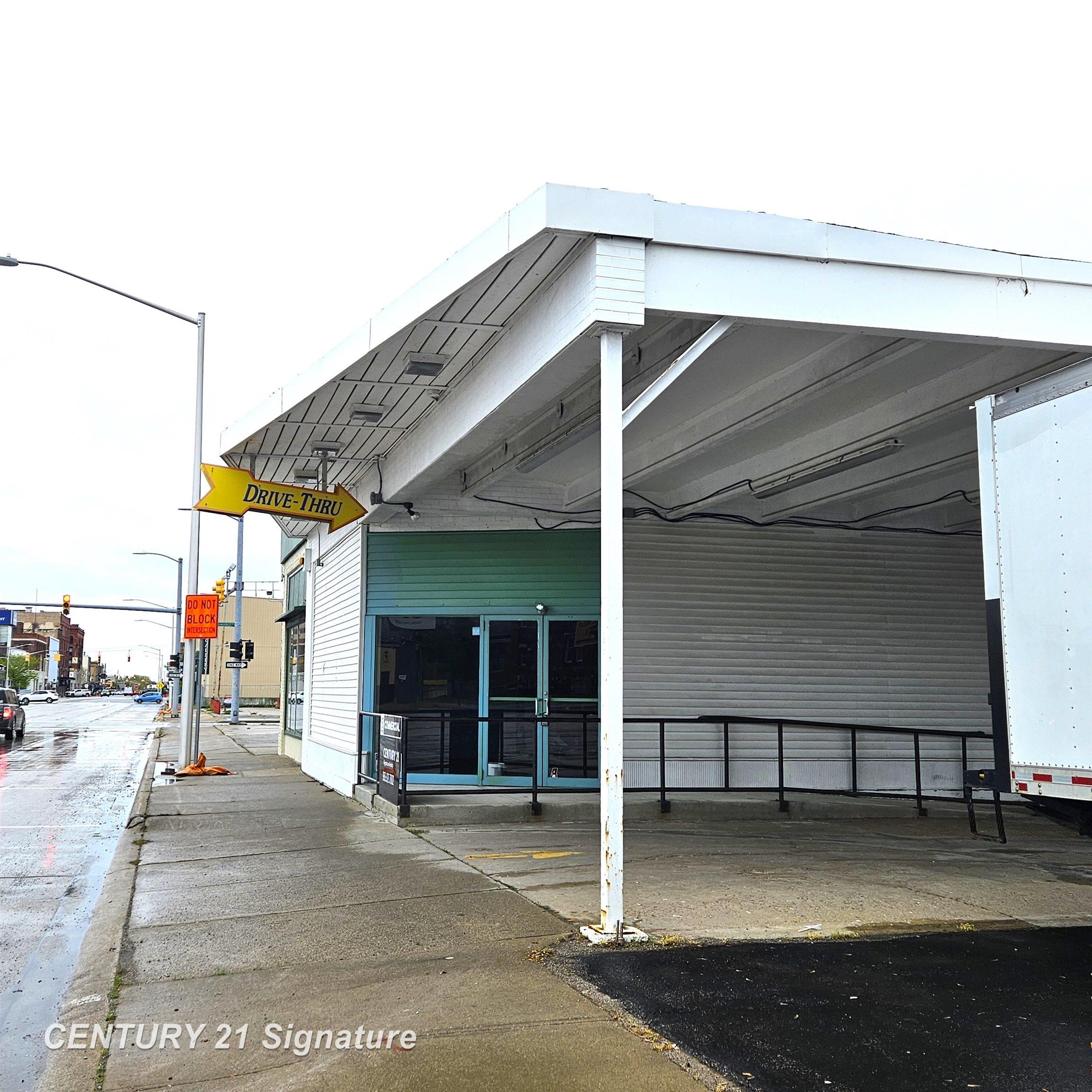 412 Washington Avenue, Bay City MI 48708 photo 1