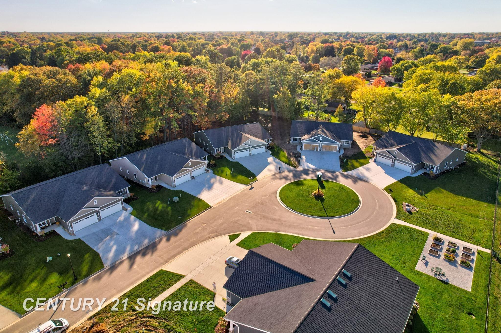 4215 Woodburn Court, Saginaw MI 48603 photo 1