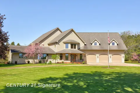 4285 N Iva Road, Hemlock MI 48626 home for sale