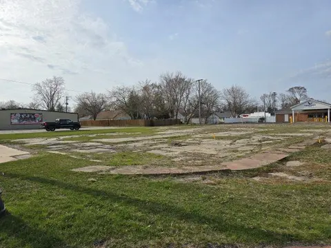 506 W 5th Street, Pinconning MI 48650 photo 3