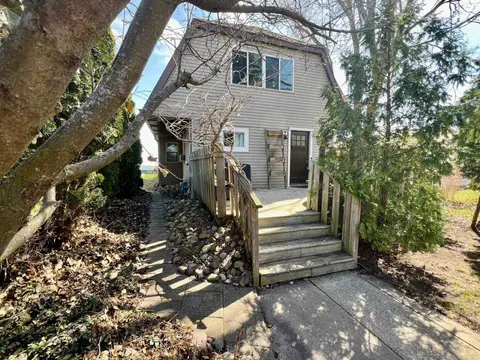 356 Killarney Beach Road, Bay City MI 48706 photo 3