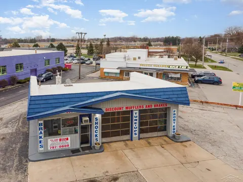 2714 Bay Road, Saginaw MI 48603 photo 5