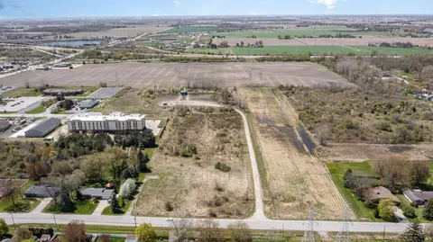3868 S 2 Mile Road, Bay City MI 48706 photo 2