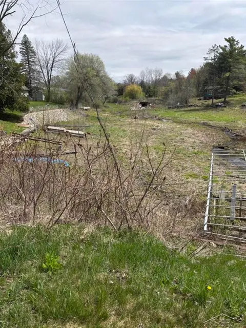 4025 Cobblestone Court, Beaverton MI 48612 photo 2
