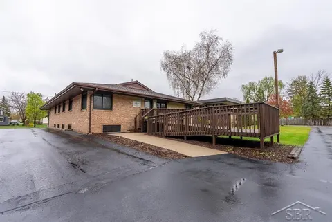 2715 Ashman Street, Midland MI 48640 photo 2