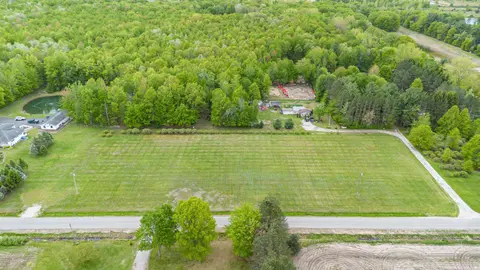 V/L Roosevelt Road, Hemlock MI 48626 photo 2