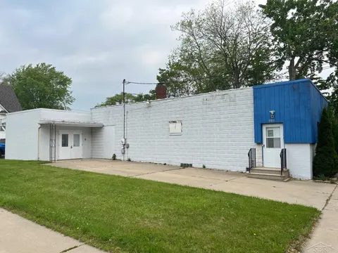625 Yale Street, Saginaw MI 48602 photo 2