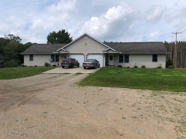 10195 S Lake Station Avenue, Lake MI 48632 photo 1