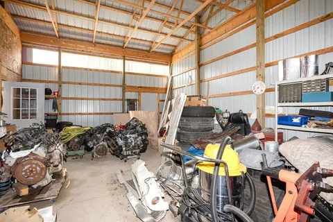 3322 Old Kawkawlin Road, Bay City MI 48706 photo 2