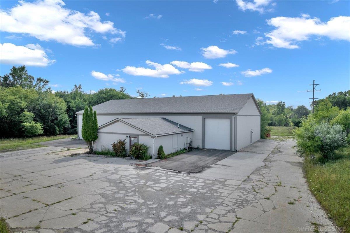 1500 Mcmillan Road, Owosso MI 48867 photo 1