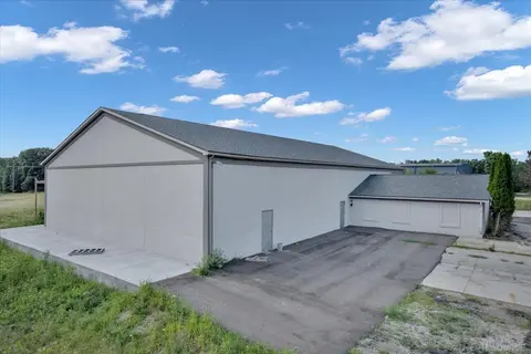 1500 Mcmillan Road, Owosso MI 48867 photo 2