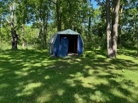 4550 Snover Road, Deckerville MI 48427 photo 3