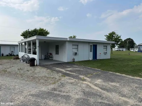 6024 Port Austin Road # 4, Caseville MI 48725 photo 2