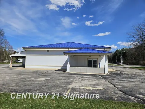 2706 N Saginaw Road, Midland MI 48640 photo 3