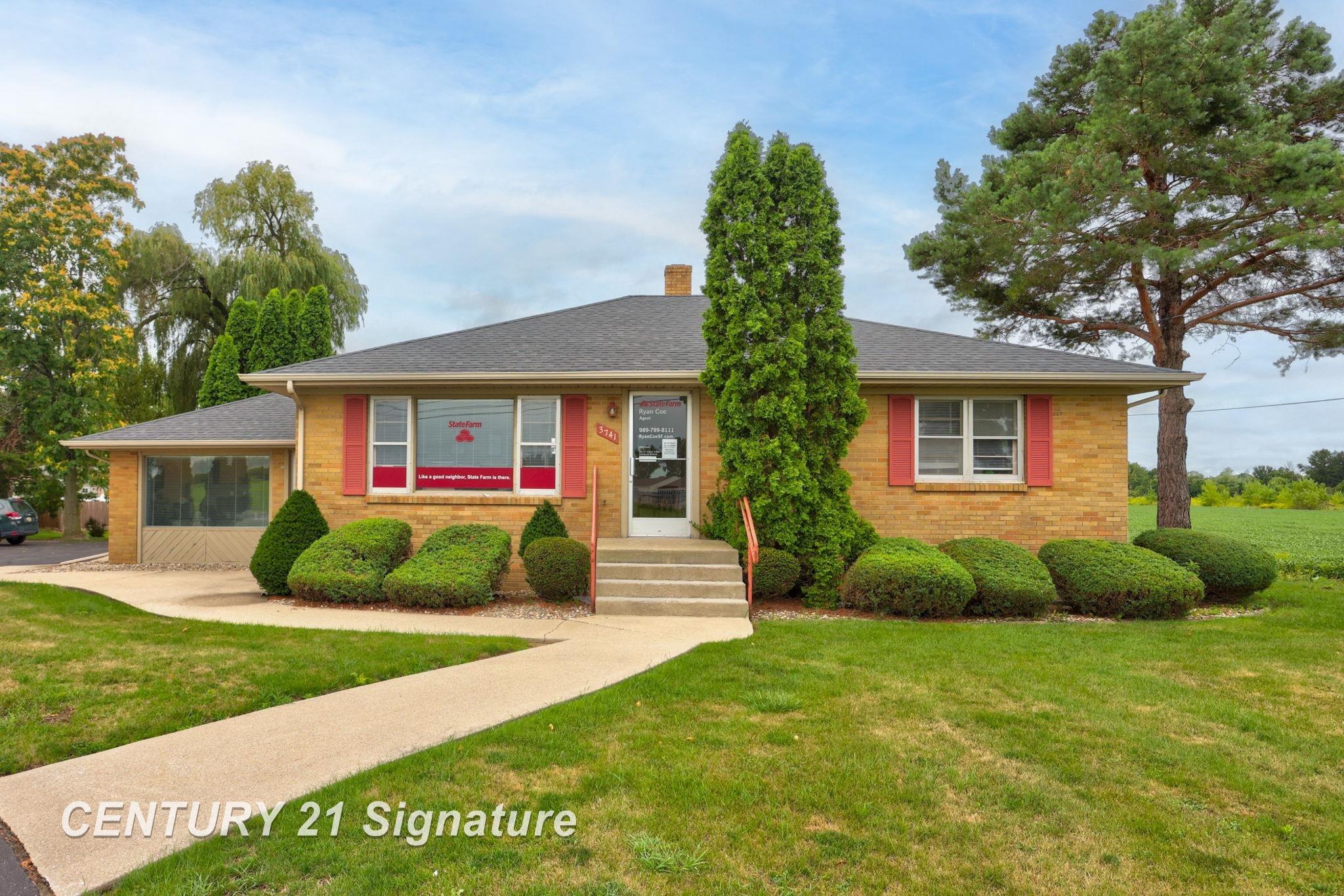 3741 Tittabawassee Road, Saginaw MI 48604 photo 1