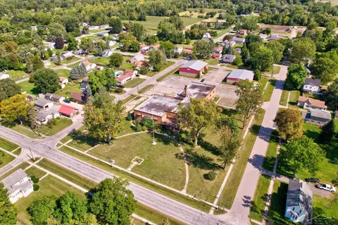 510 Mapleridge Road, Saginaw MI 48724 photo 2