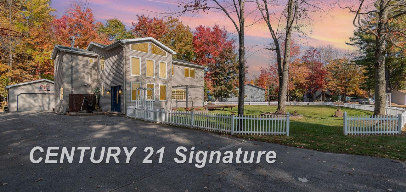7451 N Narragannett Drive, Hope MI 48628 photo 1