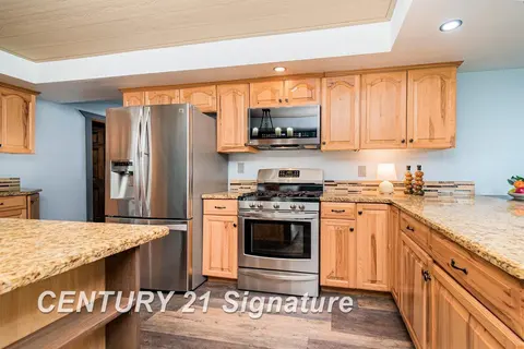 7451 N Narragannett Drive, Hope MI 48628 photo 5