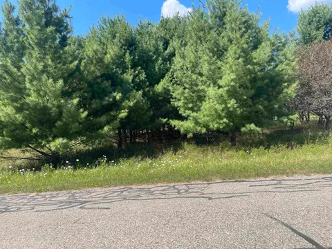 194 Lexington Avenue, Gladwin MI 48624 photo 3