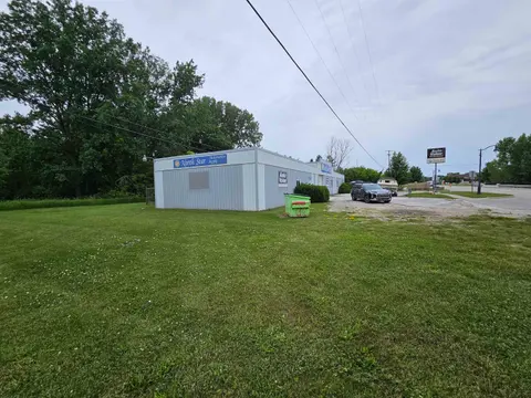 105 N Mable Street, Pinconning MI 48650 photo 2