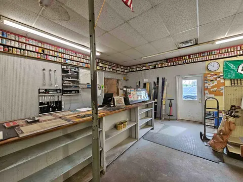 105 N Mable Street, Pinconning MI 48650 photo 3
