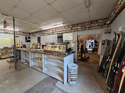 105 N Mable Street, Pinconning MI 48650 photo 4