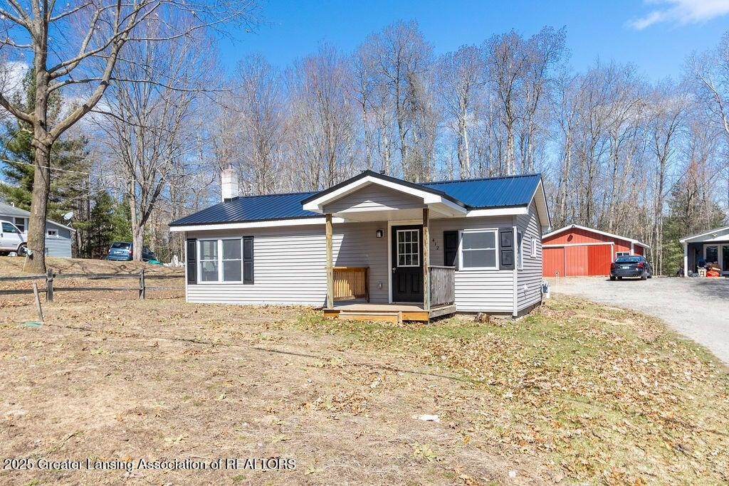 412 N Scott Drive, Farwell MI 48622 photo 1