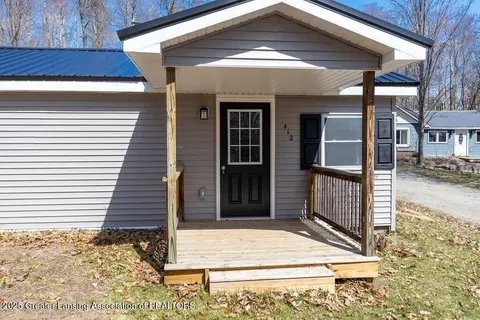 412 N Scott Drive, Farwell MI 48622 photo 3